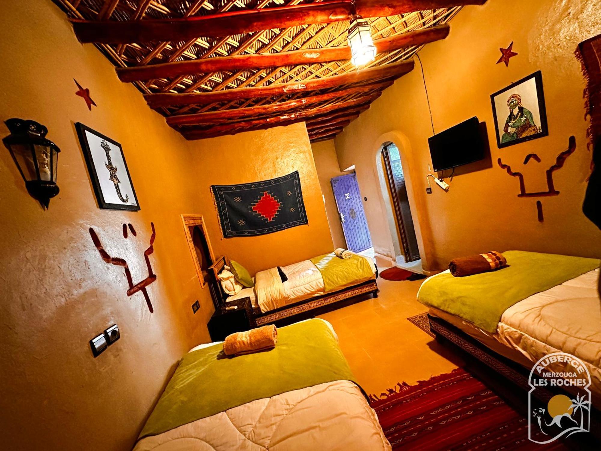 Riad Les Roches メルズーガ エクステリア 写真