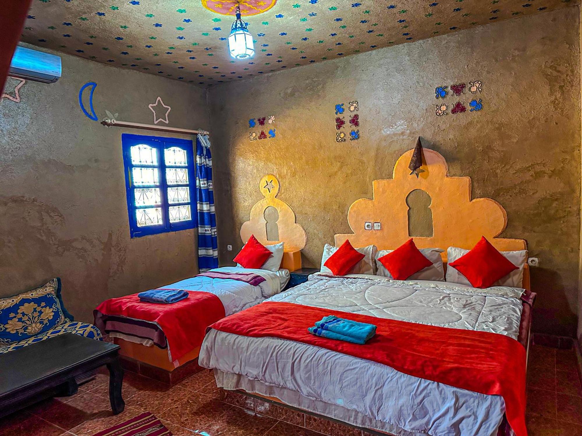 Riad Les Roches メルズーガ エクステリア 写真