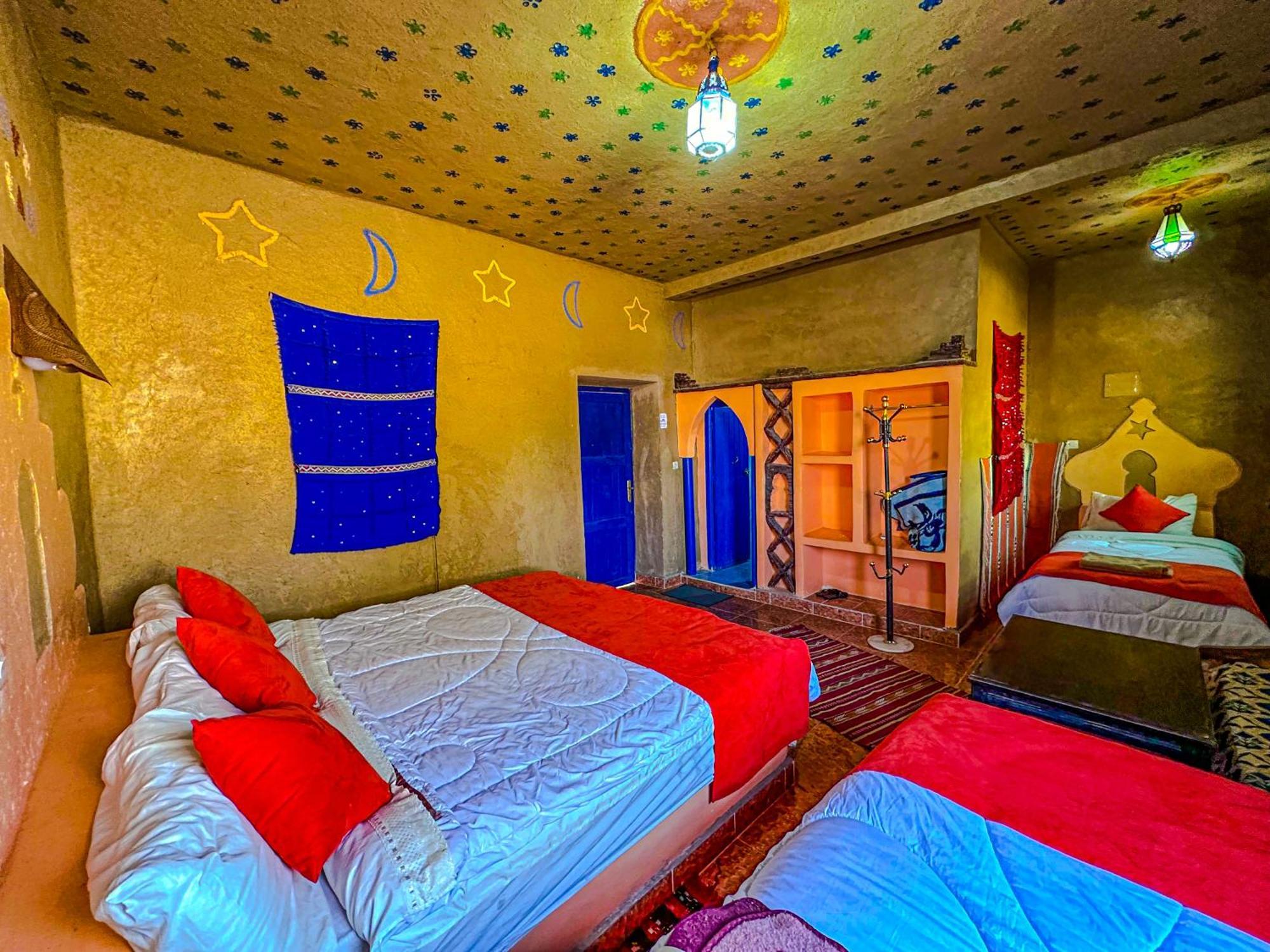 Riad Les Roches メルズーガ エクステリア 写真