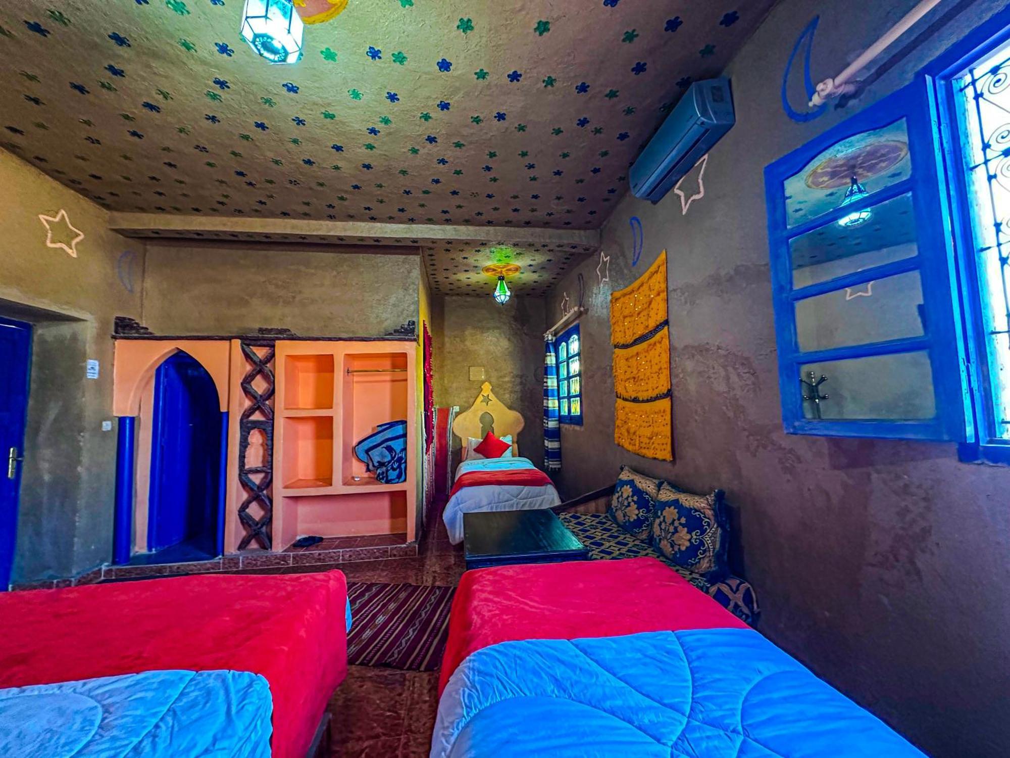 Riad Les Roches メルズーガ エクステリア 写真