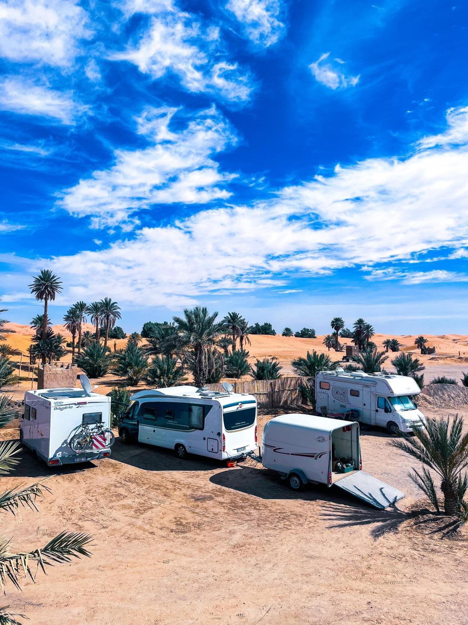 Riad Les Roches メルズーガ エクステリア 写真