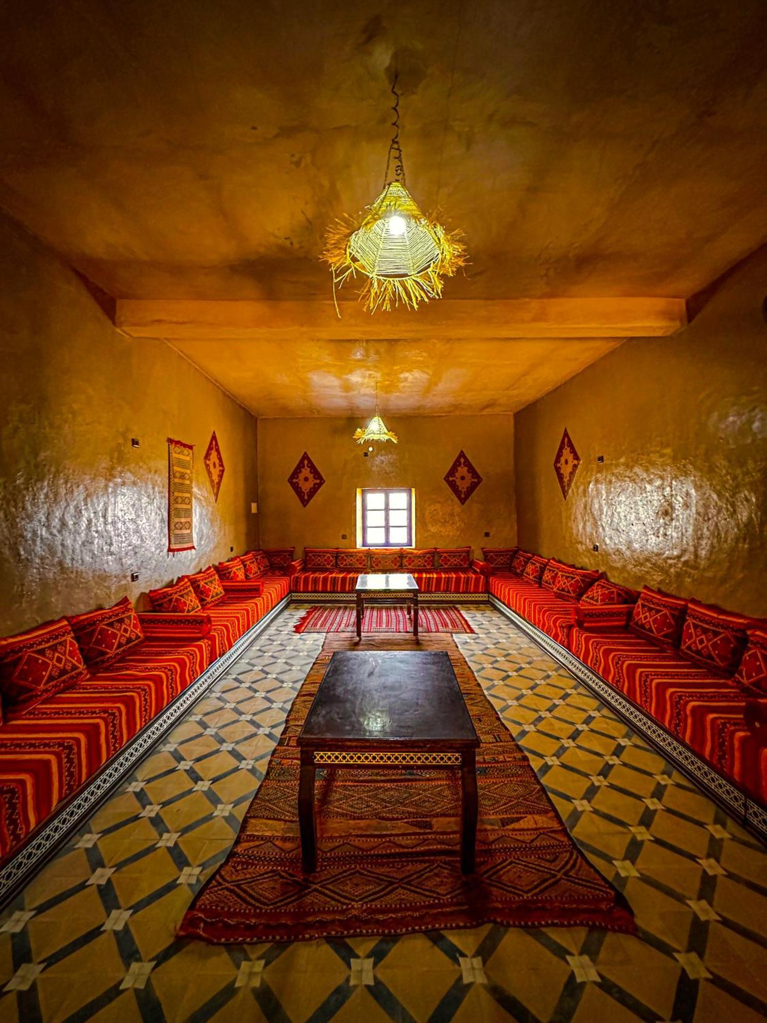 Riad Les Roches メルズーガ エクステリア 写真
